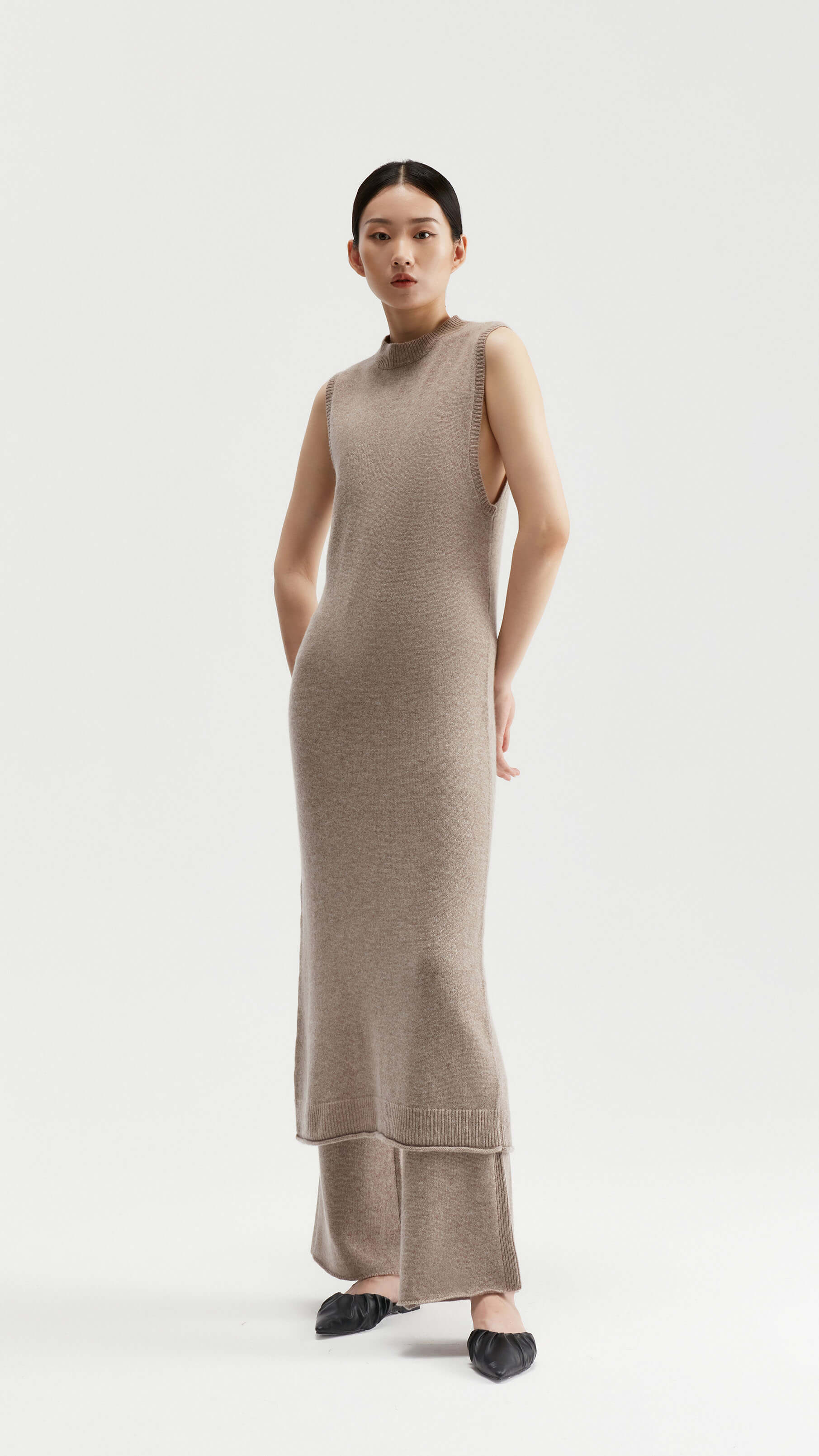 Vielseitiges Tunika-Midikleid aus Kaschmir mit Gürtel für Damen | Luxus-Strickwaren-OEM-Hersteller