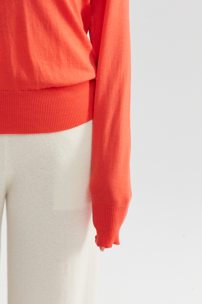 Orange langen Ärmel-Strickpullover