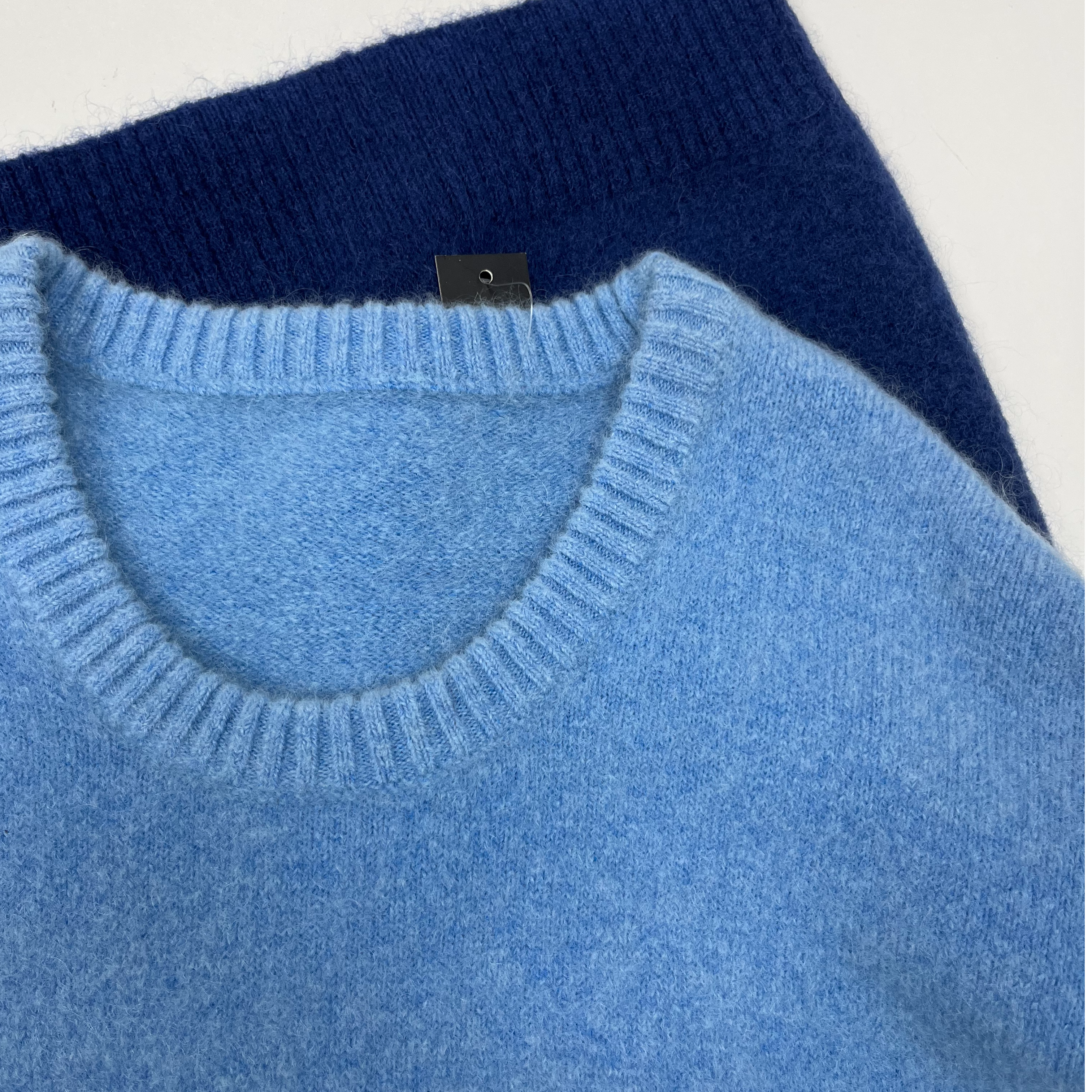 Herrenrunde Nackenstempelpullover