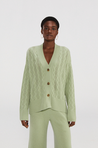 Chic Pure Cashmere Cardigan mit Knopf