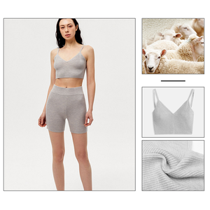 Luxuriöser 100% Cashmere Strick Sport BH für ultimativen Komfort