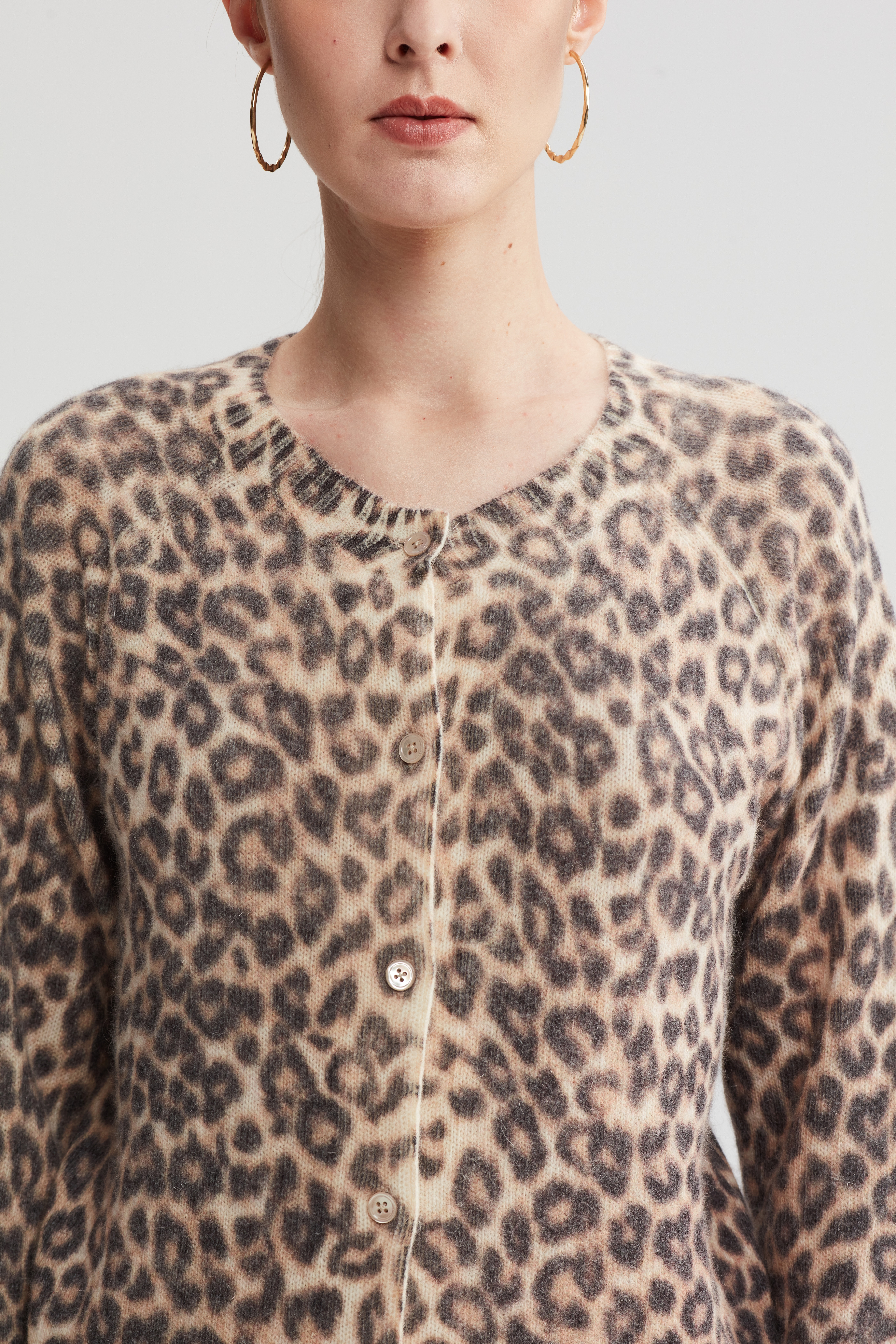Krawatte mit Leoparden-Woll-Blend-Strickjacke gefärbt