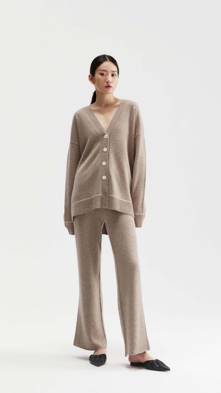 Ultimativer Cardigan-Styling-Guide: So bleiben Sie diesen Herbst/Winter schick und warm