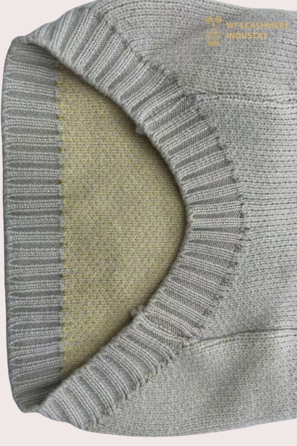 7GG Gestrickter Haustierpullover mit 3D-Löwen-Intarsie | Premium-Strickwaren für Haustiere OEM