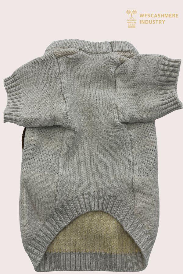 7GG Gestrickter Haustierpullover mit 3D-Löwen-Intarsie | Premium-Strickwaren für Haustiere OEM